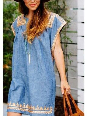 Calypso St. Barth Embroidered Chambray Tunic Dress SZ 10 Summer Beach Resortwear